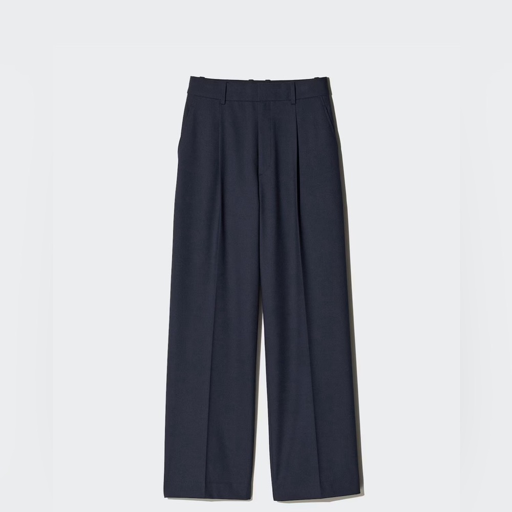 Uniqlo C Pleated Black Wide Leg Pants - Small